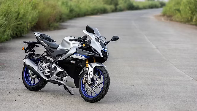 Yamaha R15 V4 155cc